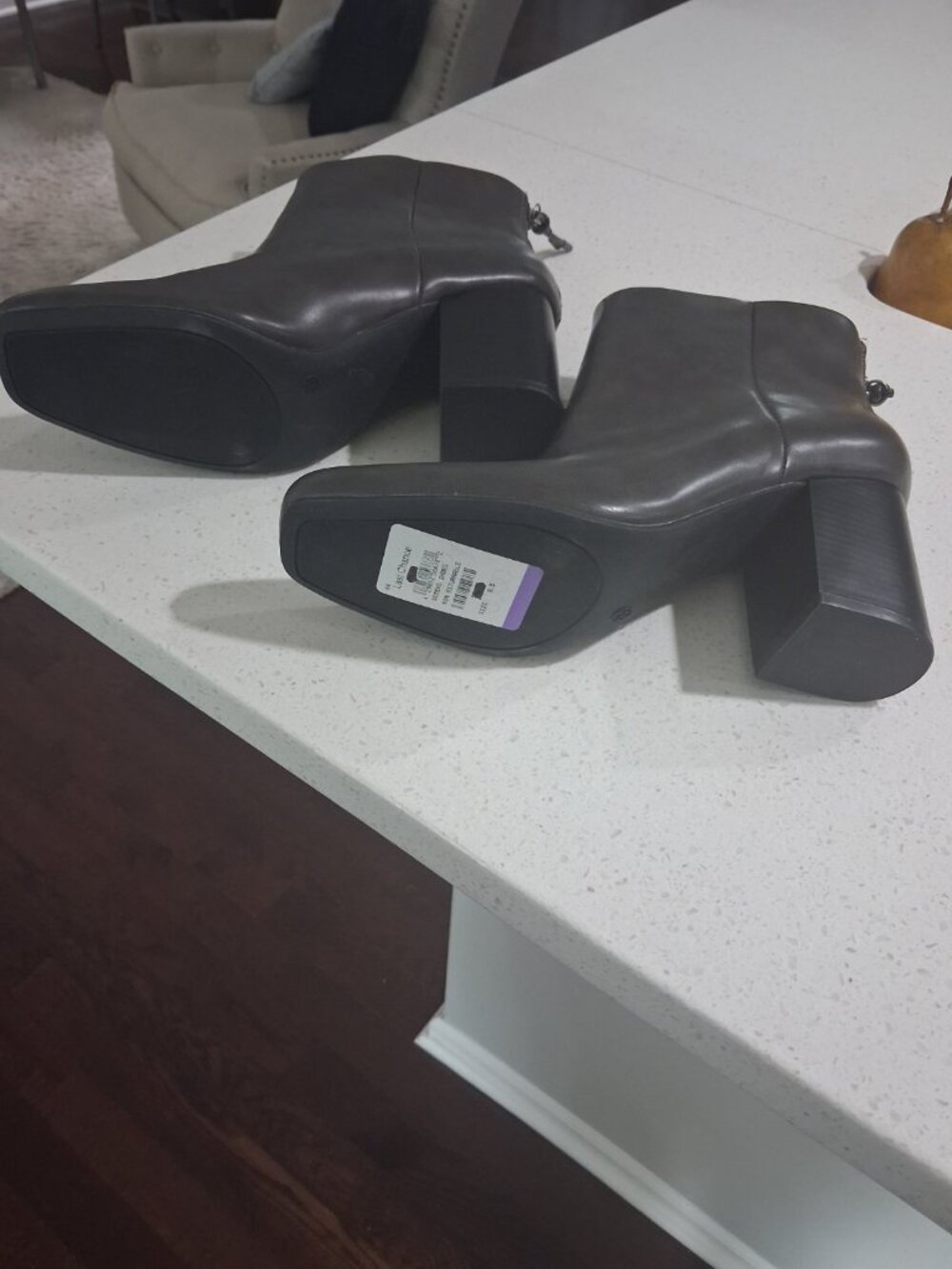 Journee Collection Audrina Block Heel Booties – Vegan Leather – Size 9.5 (BNWT) - Picture 7 of 7